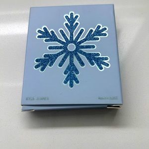 Limited Edition Kylie Cosmetics highlighter.